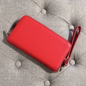 Thirty-one red All about the Benjamin’s wallet and matching strap